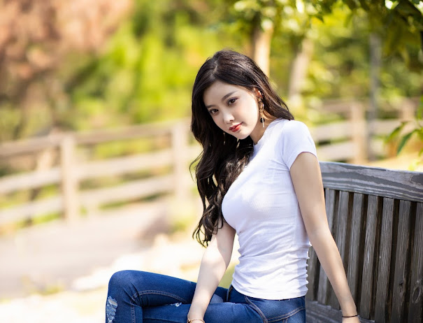 XiaoYu Vol.300 Yang Chen Chen (杨晨晨sugar)