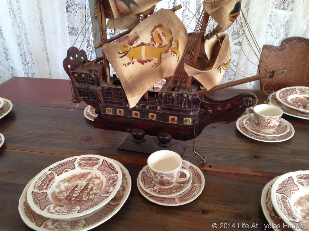 [Round%2520top%2520table%2520with%2520shipping%2520transferware%2520and%2520ship%2520centerpiece%2520via%2520Life%2520At%2520Lydias%2520House%255B10%255D.jpg]