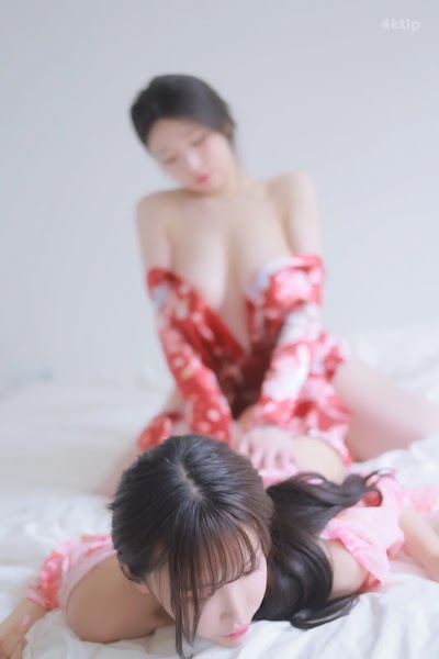Yeon Woo (연우) GL Kimono