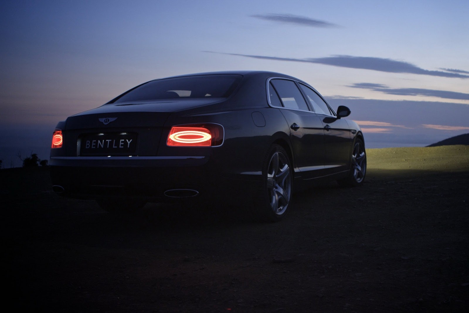 [Bentley-Flying-Spur-5%255B5%255D.jpg]