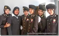 Model Hijab Polisi Wanita (11)
