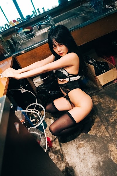 [Loozy] Zia (지아) – SM Bar Part1