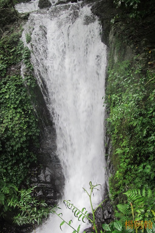 [0508-077---5.jpg]