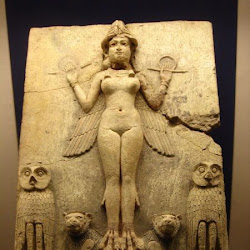 28 - Relieve paleobabilonico la reina de la noche