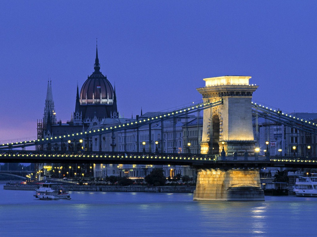 [Chain-Bridge-Budapest-Hungary3.jpg]