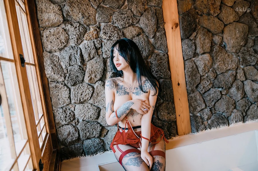 Jeon Bo-Yeon (전보연) Toilet Girl