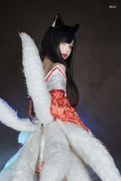 SAINT Photolife – Yuna & Ahri