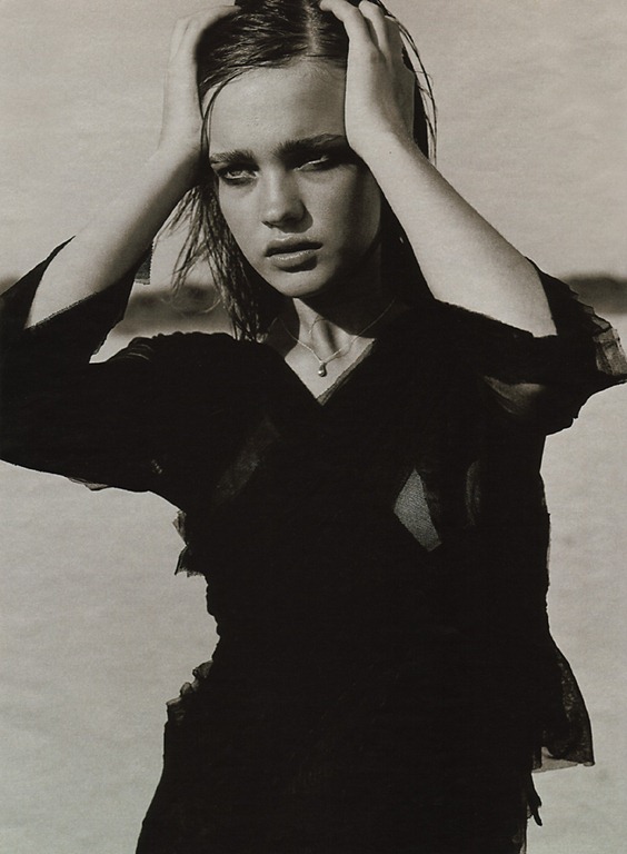 [marie-claire-france-jan2001-6%255B3%255D.jpg]