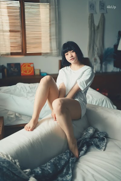 Mimmi (밈미) White