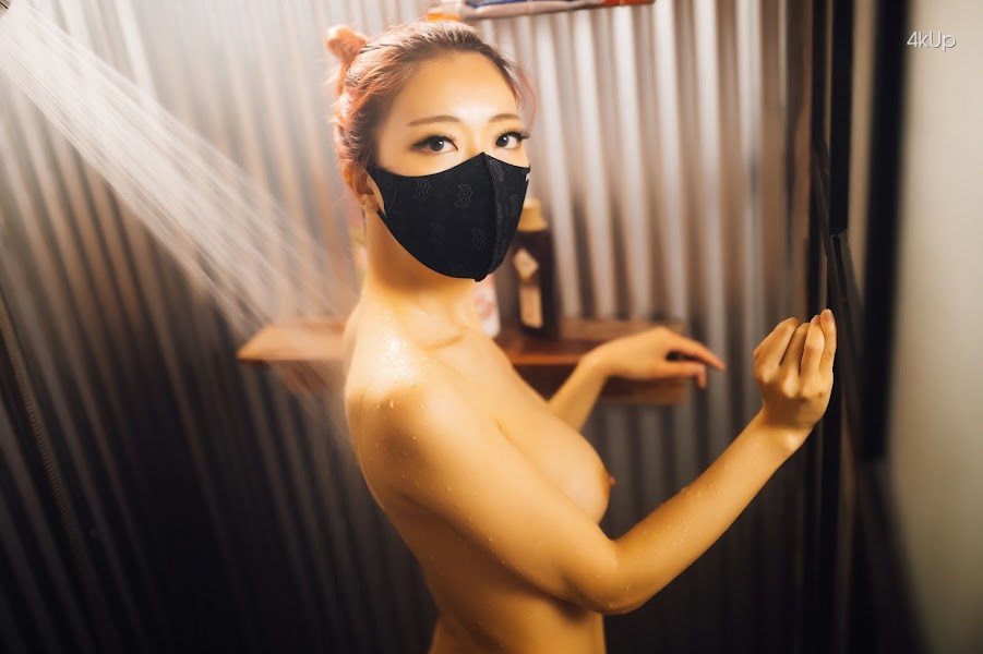 Mona (모나) – My sister next door Vol.1 & Moon Night Snap Uncensored