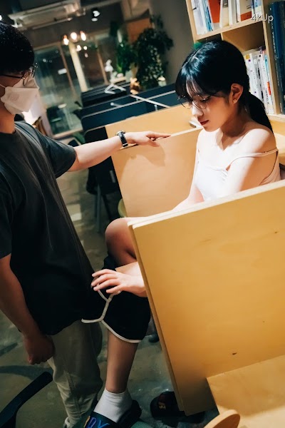 [Loozy] Sonson (손손) Reading Room + S.ver