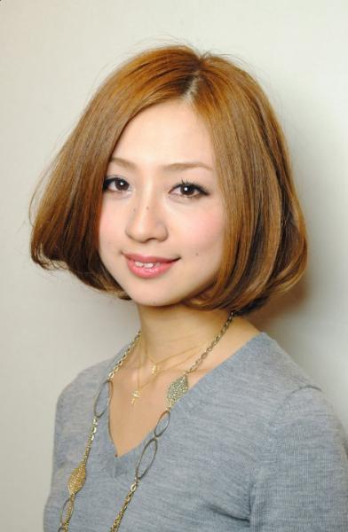 A cute short Japanese bob hairstyle for girls