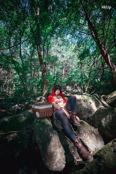 DJAWA Photo – Mimmi (밈미) Naughty Red Hiring Hood