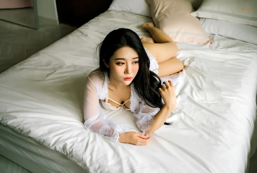 [Moon Night Snap] Bomi (보미) x Zia (지아) Together Vol.02