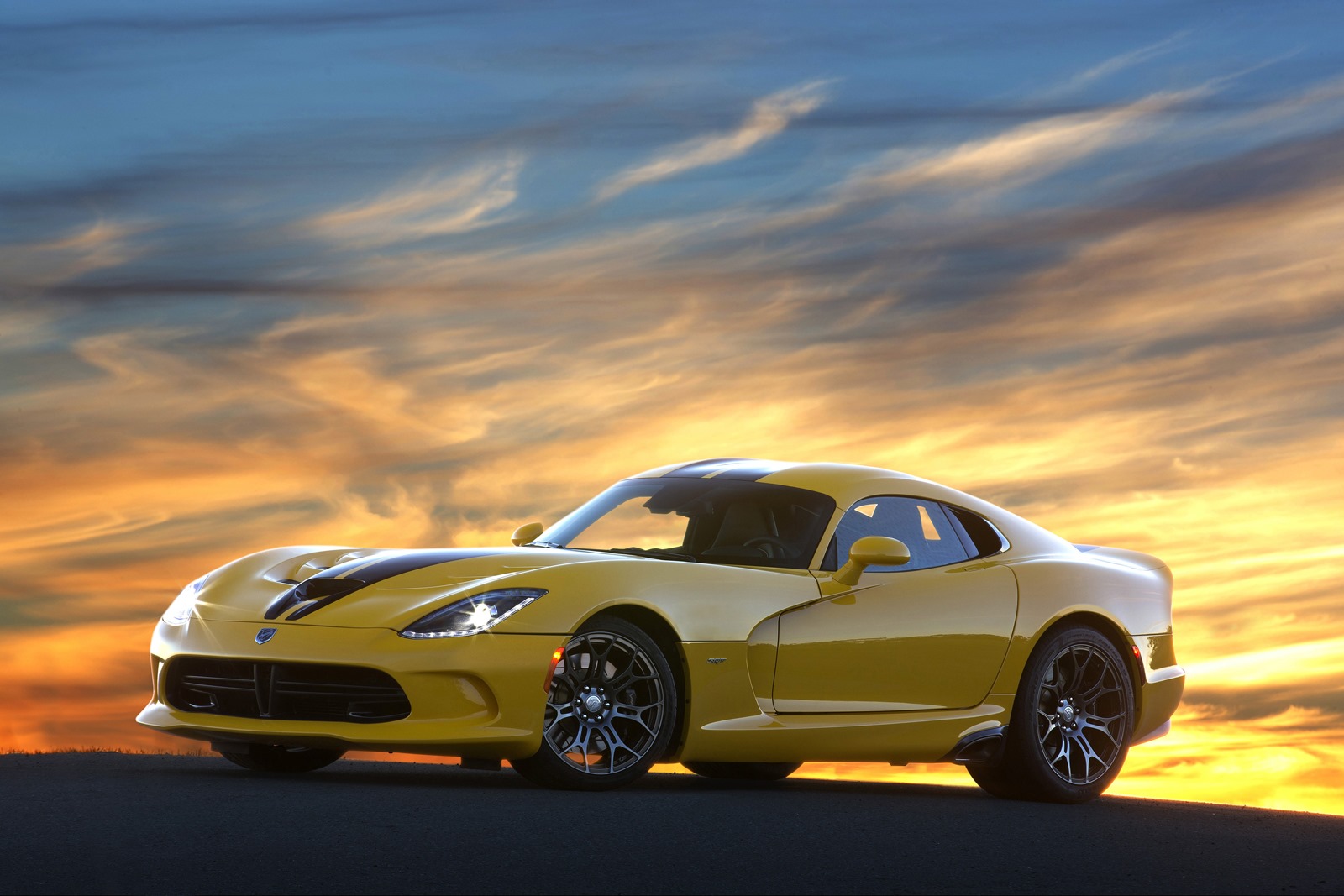 [2014-SRT-Viper-1%255B3%255D.jpg]