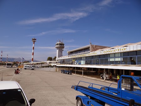05. Aeroport Corfu.JPG