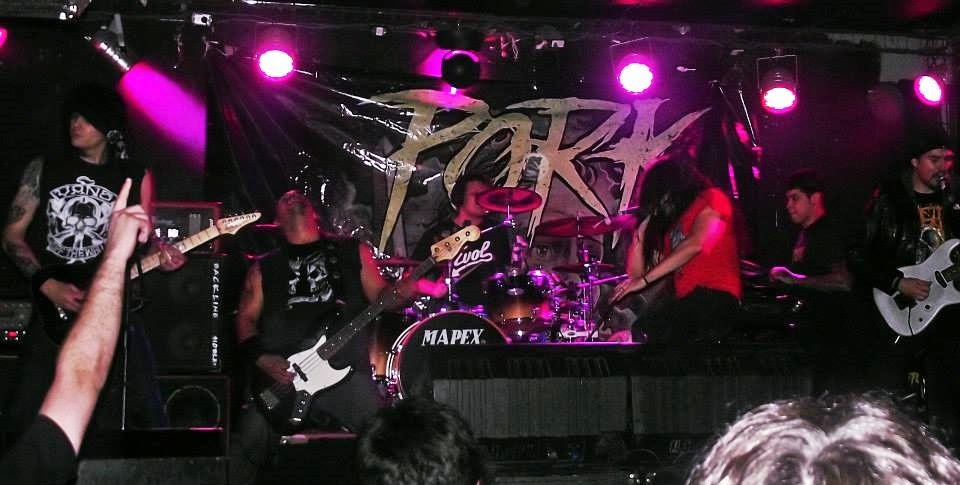 [1002423_4570557475805_1675552301_n%255B4%255D.jpg]