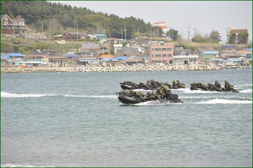 Фото с учений Южной Кореи и США