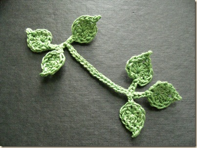 Crocheted Rose leaves