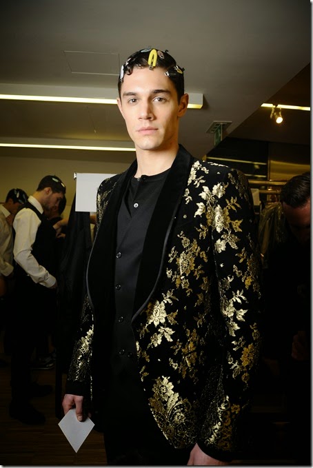 dolce-and-gabbana-winter-2016-men-fashion-show-backstage-14-zoom
