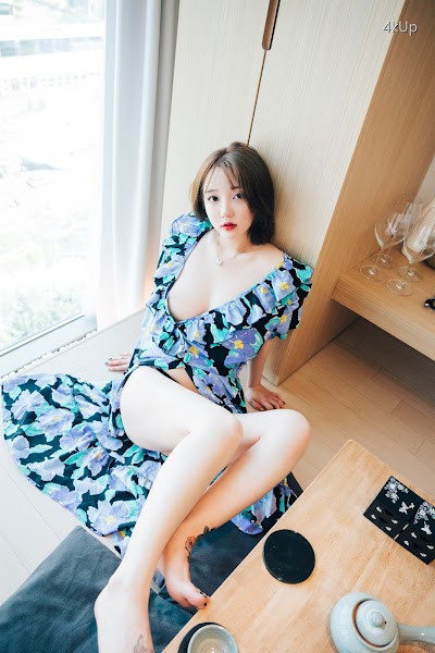 [Loozy] Son Ye-Eun (손예은) Lover in Hotel