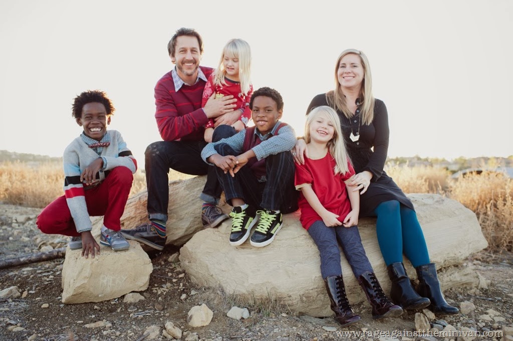 [family%2520sitting%2520on%2520rocks%2520best%2520%2528Medium%2529%255B3%255D.jpg]