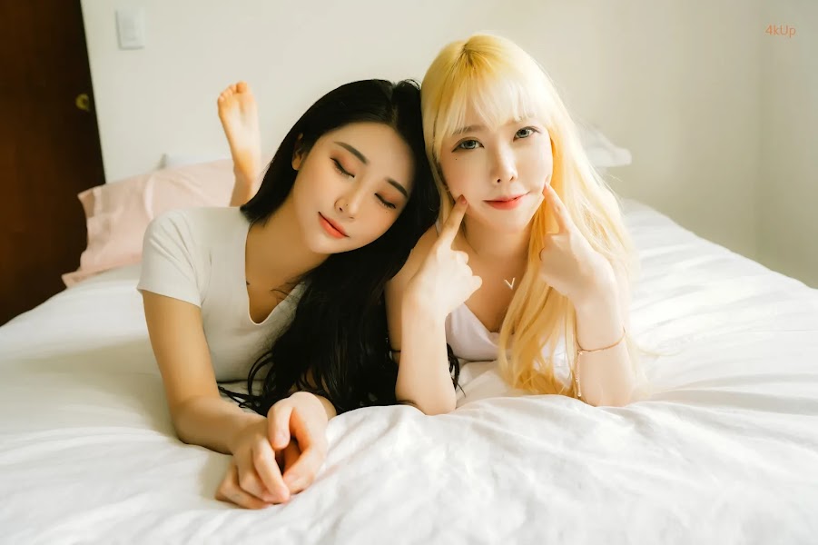 [Moon Night Snap] Bomi (보미) x Zia (지아) Together Vol.02
