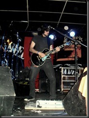 72756_1684499955204_1318776343_1785264_488899_n