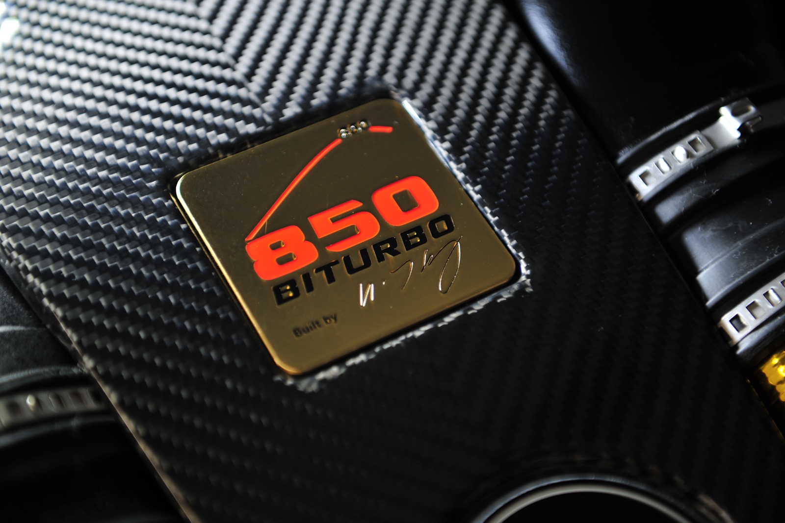 [Brabus-850-60-Biturbo-E-Class-20%255B3%255D.jpg]