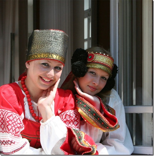 russian-native-costume-0003