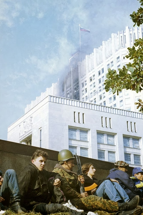 Кровавый Октябрь 1993-го: "Расстрел Белого Дома"