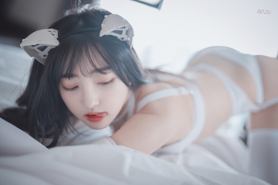 DJAWA Photo – HaNari (하나리) Snow Cat #2