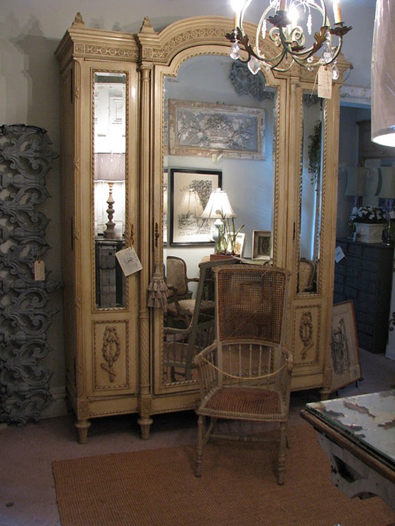 [louis%2520xvi%2520armoire%2520painted%255B4%255D.jpg]