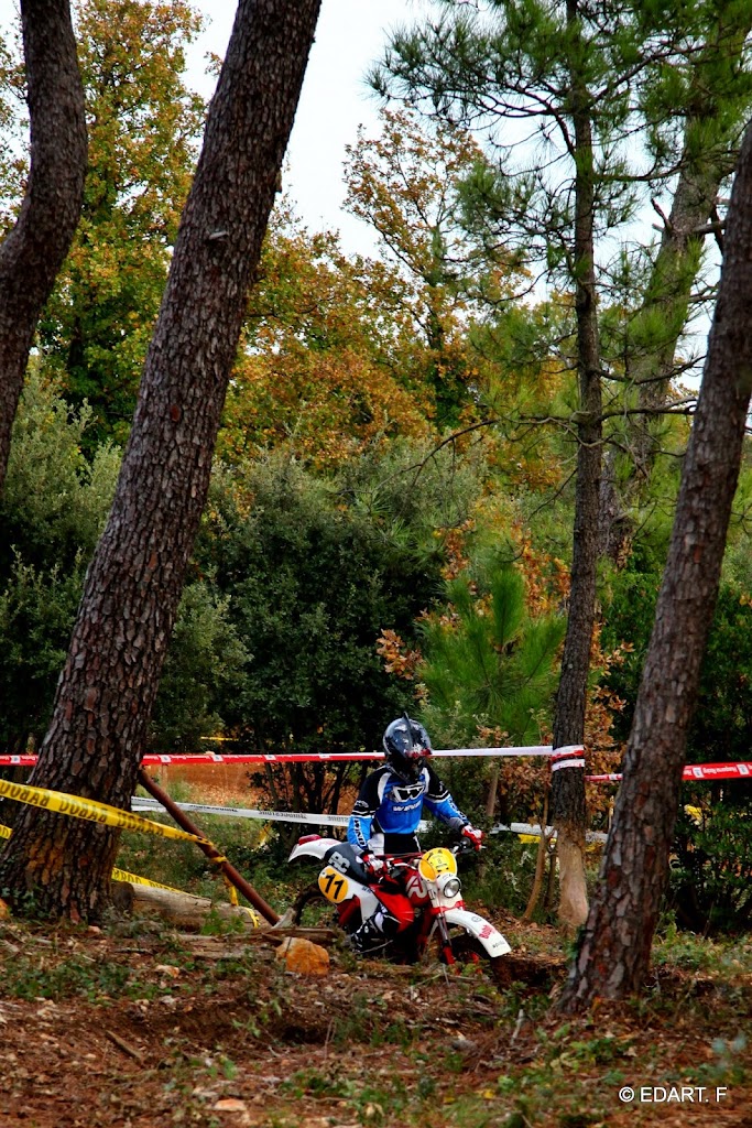 Photos d'un enduro qui eu lieu à Flassan sur Issole-TEST