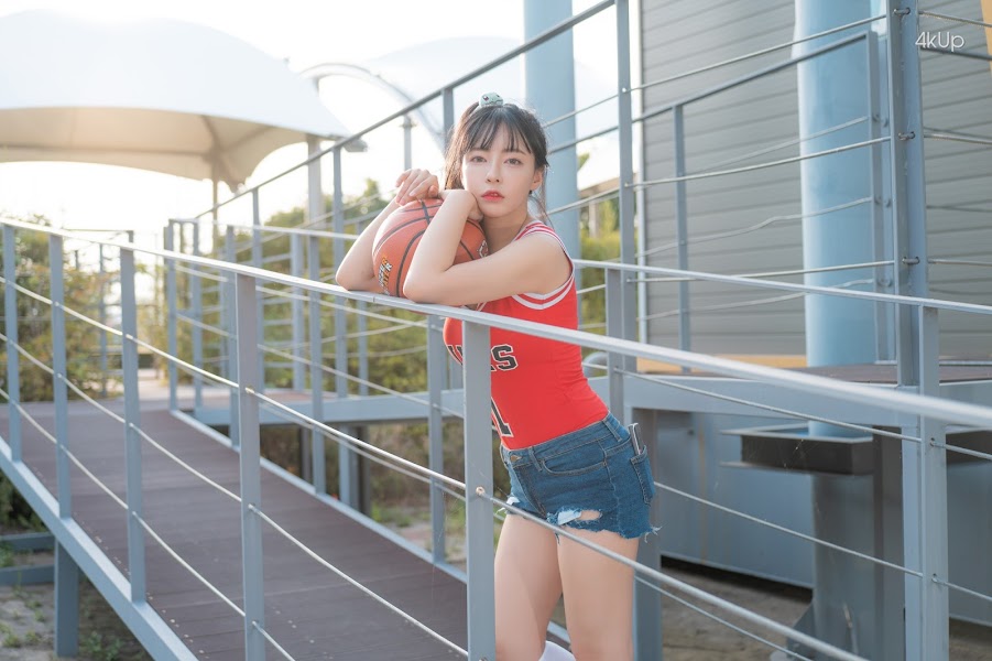 CreamSoda MoMo – MoMo Vol.01