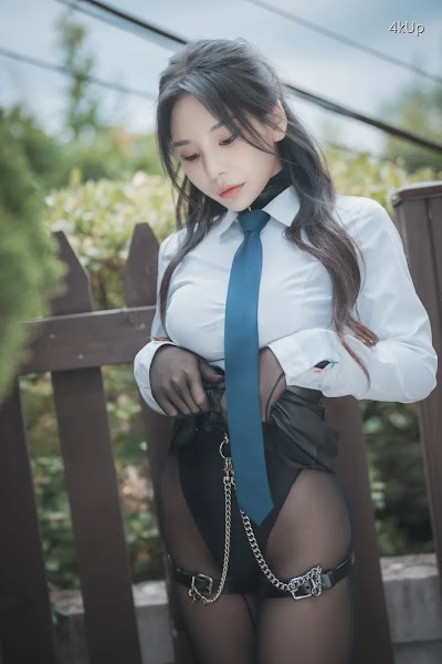 DJAWA Photo – Zzyuri D.s Relationship Vol.2