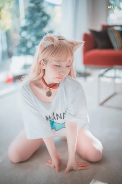 DJAWA Photo – Yeri “My Cat is a Kawaii Girl