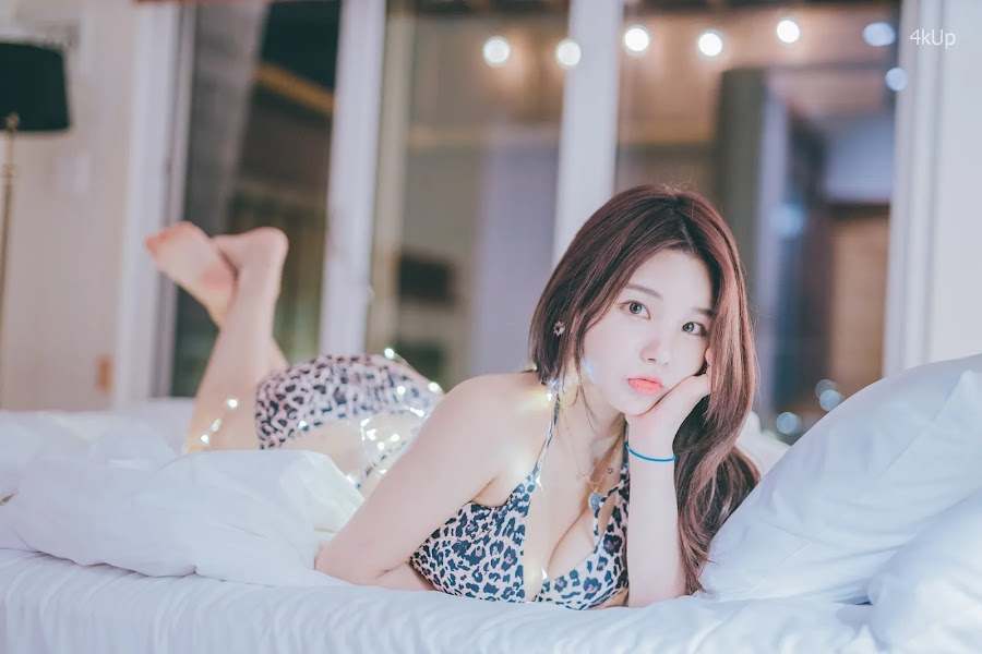 SAINT Photolife – Zzyuri (쮸리) Jezzyuri
