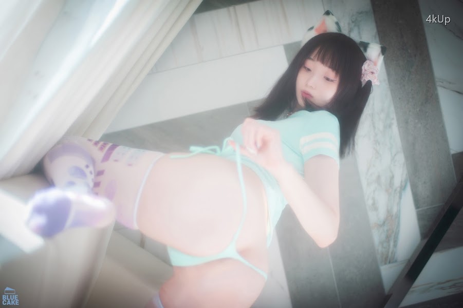 [BLUECAKE] Bambi (밤비) Naughty Cats Pink & Mint RED