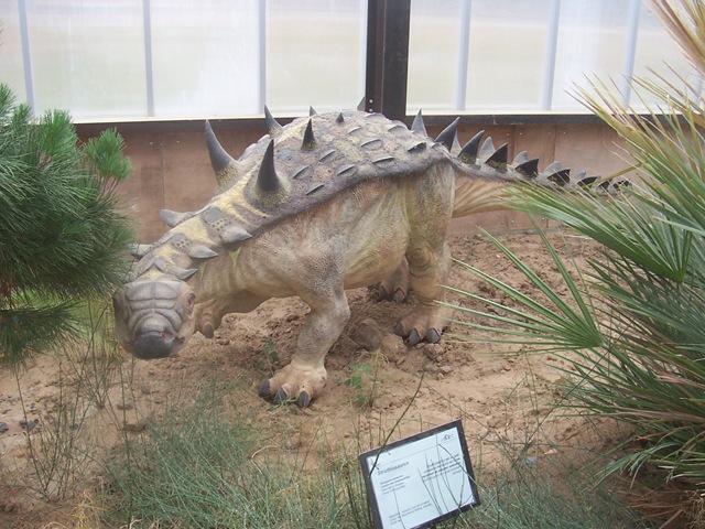 [2008.09.05-012%2520Struthiosaurus%255B6%255D.jpg]