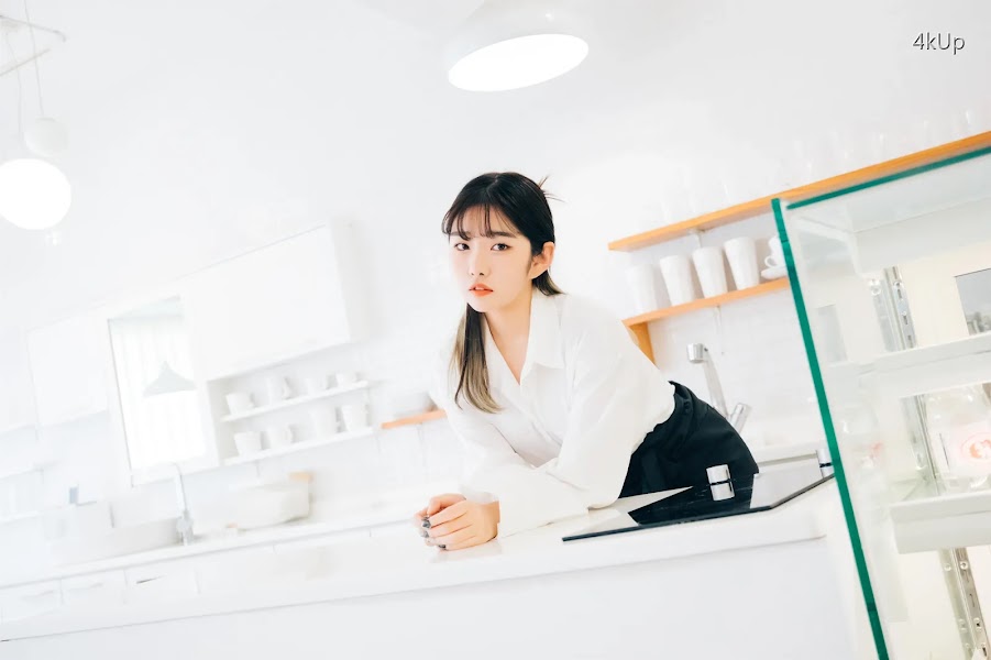 [Loozy] Sonson (손손) Nude Apron