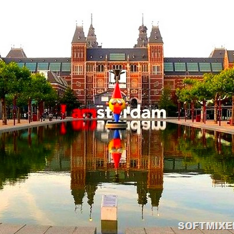Необычные памятники Амстердама