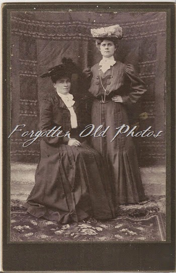 Cabinet Card Ladies in Hats DL Antiques