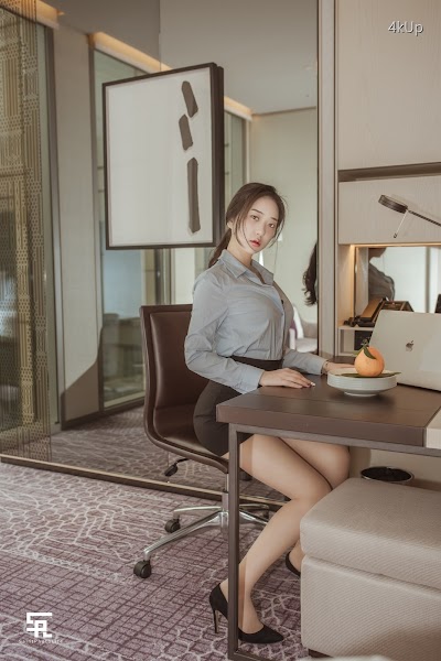 SAINT Photolife – Zenny (신재은) Vol.6