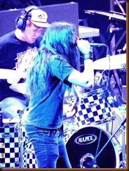 1390652_597154103682088_85936642_n