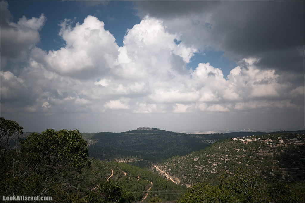 Хар ха-Таясим - Мемориал ВВС Израиля | Mt Tayasim - Israeli Air Force Memorial | הר הטייסים | LookAtIsrael.com - Фото путешествия по Израилю