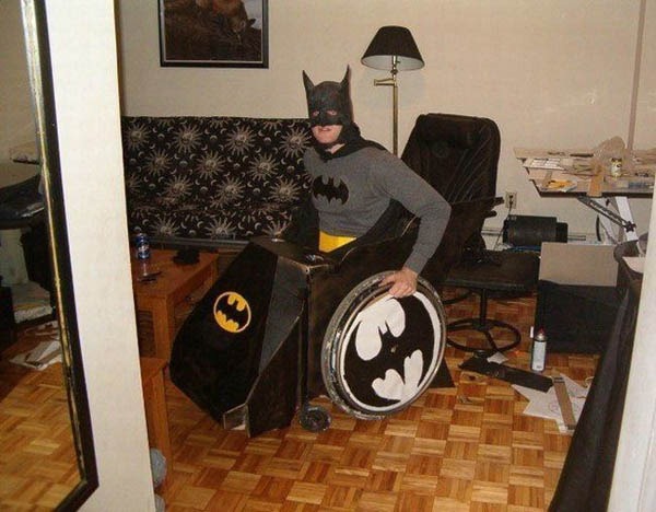 [batman-batmobile-wheelchair-costume%255B2%255D.jpg]