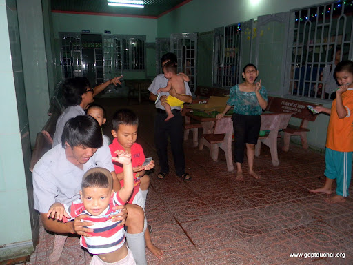 GDPT Duc Hai, gdptduchai, Từ Thiện Đầu Năm