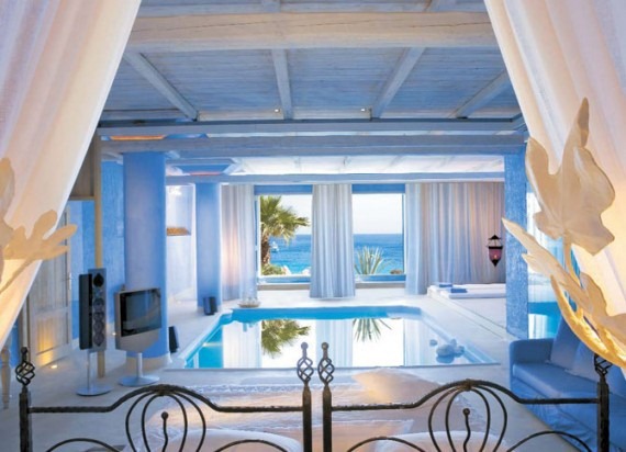 [Luxury%2520Blue%2520Bedroom%2520Decorating%2520with%2520Natural%2520Beach%2520View%255B6%255D.jpg]