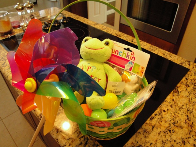 [4.%2520%2520Easter%2520basket%2520from%2520Nonnie%255B6%255D.jpg]